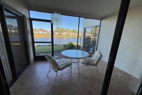 Condo in Sarasota, Florida, 2 bedrooms  № 1717802 - photo 18