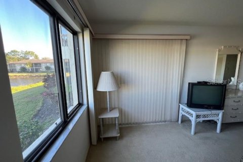 Condo in Sarasota, Florida, 2 bedrooms  № 1717802 - photo 29