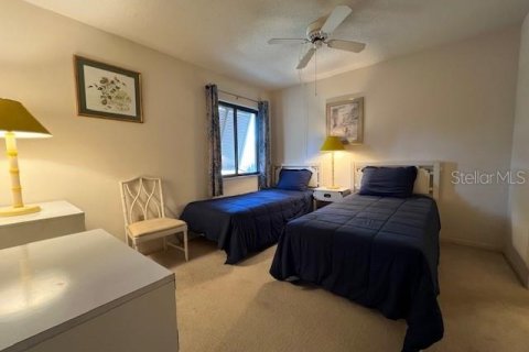 Condo in Sarasota, Florida, 2 bedrooms  № 1717802 - photo 8