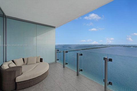 Condo in Miami, Florida, 4 bedrooms № 2082001
