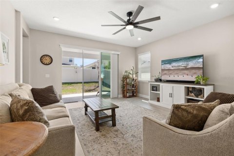 Casa en venta en Clermont, Florida, 4 dormitorios, 254.09 m2 № 2150603 - foto 14