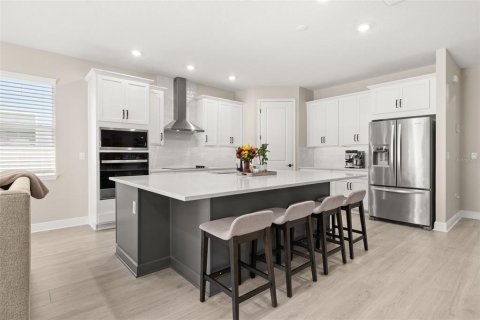 Casa en venta en Clermont, Florida, 4 dormitorios, 254.09 m2 № 2150603 - foto 5