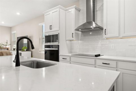 Casa en venta en Clermont, Florida, 4 dormitorios, 254.09 m2 № 2150603 - foto 6