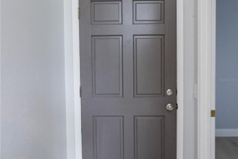 Villa ou maison à vendre à Orlando, Floride: 3 chambres, 113.9 m2 № 2399412 - photo 4
