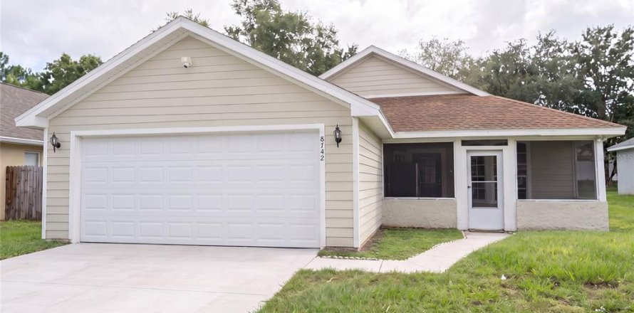 Villa ou maison à Orlando, Floride 3 chambres, 113.9 m2 № 2399412
