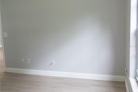 Villa ou maison à vendre à Orlando, Floride: 3 chambres, 113.9 m2 № 2399412 - photo 11
