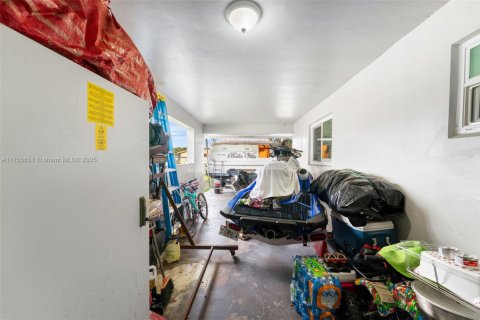 Casa en venta en Oakland Park, Florida, 4 dormitorios, 149.94 m2 № 1711143 - foto 18