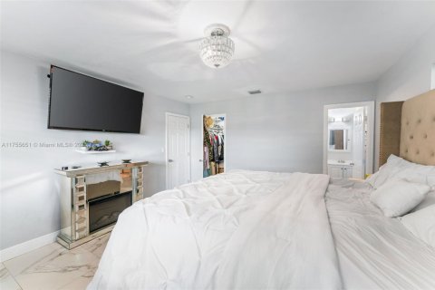 Casa en venta en Oakland Park, Florida, 4 dormitorios, 149.94 m2 № 1711143 - foto 10