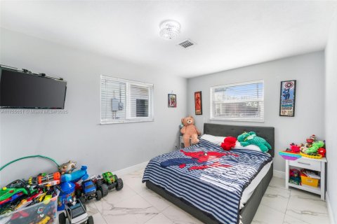 Casa en venta en Oakland Park, Florida, 4 dormitorios, 149.94 m2 № 1711143 - foto 14