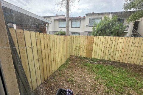 Casa en venta en Pembroke Park, Florida, 2 dormitorios, 88.26 m2 № 1955939 - foto 18