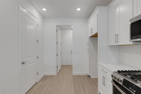 Villa ou maison à vendre à Bradenton, Floride: 2 chambres, 134.89 m2 № 2149296 - photo 12