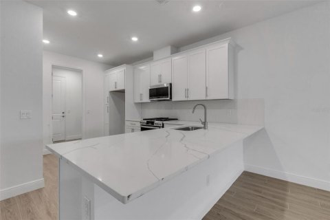 Villa ou maison à vendre à Bradenton, Floride: 2 chambres, 134.89 m2 № 2149296 - photo 4