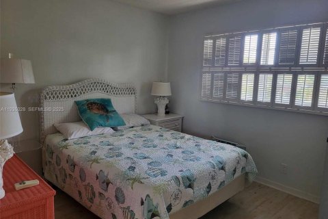 Купить кондоминиум в Лодердейл-Лейкс, Флорида 2 спальни, 87.7м2, № 1994153 - фото 13