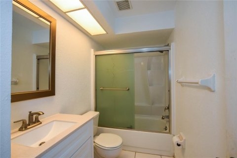 Casa en venta en North Port, Florida, 3 dormitorios, 147.9 m2 № 1894078 - foto 8