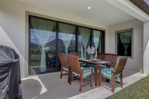 House in Apollo Beach, Florida 4 bedrooms, 258.73 sq.m. № 1840283 - photo 29