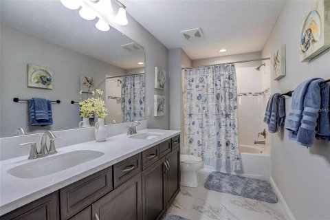 House in Apollo Beach, Florida 4 bedrooms, 258.73 sq.m. № 1840283 - photo 21