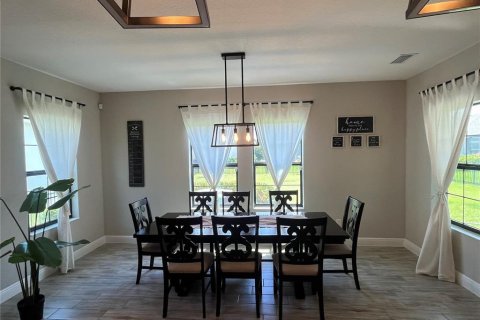 House in Apollo Beach, Florida 4 bedrooms, 258.73 sq.m. № 1840283 - photo 10