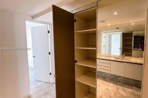 Copropriété à louer à North Miami, Floride: 1 chambre, 67.17 m2 № 2086396 - photo 12