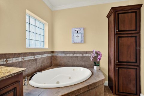 Villa ou maison à vendre à Lutz, Floride: 3 chambres, 178.37 m2 № 2356145 - photo 15