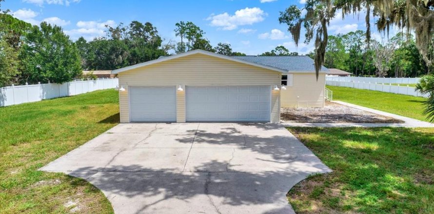 Villa ou maison à Lutz, Floride 3 chambres, 178.37 m2 № 2356145