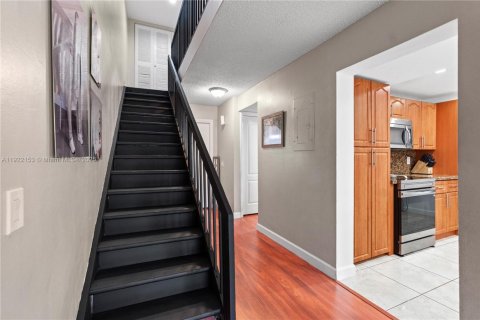 Купить таунхаус в Пемброк-Пайнс, Флорида 3 спальни, 140.38м2, № 1976004 - фото 5