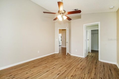 Casa en alquiler en Orlando, Florida, 3 dormitorios, 117.15 m2 № 1914496 - foto 10