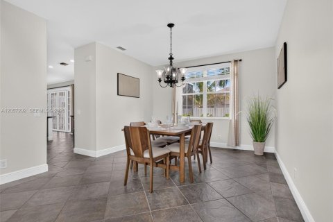 Casa en venta en Weston, Florida, 4 dormitorios, 247.96 m2 № 2176875 - foto 20