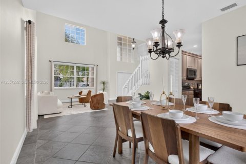 Casa en venta en Weston, Florida, 4 dormitorios, 247.96 m2 № 2176875 - foto 23