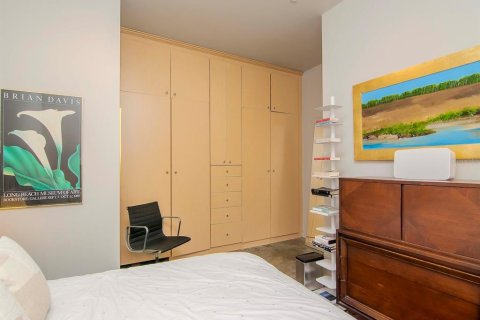 Condo in Tampa, Florida, 1 bedroom  № 2435030 - photo 25