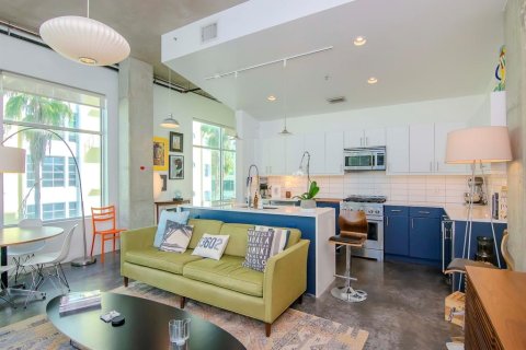 Condo in Tampa, Florida, 1 bedroom  № 2435030 - photo 17