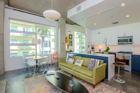 Condo in Tampa, Florida, 1 bedroom  № 2435030 - photo 16