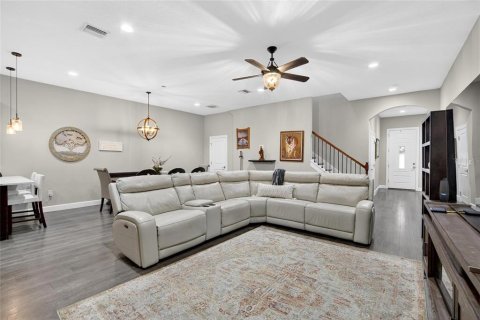 Touwnhouse à louer à Tarpon Springs, Floride: 3 chambres, 207.17 m2 № 2425604 - photo 12