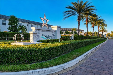 Снять в аренду таунхаус в Хомстед, Флорида 3 спальни, 133.97м2, № 1960920 - фото 26