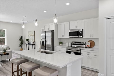 House in Ocala, Florida 4 bedrooms, 173.26 sq.m. № 2097701 - photo 5