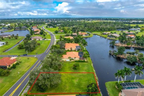Terrain à vendre à Punta Gorda, Floride № 2205902 - photo 6