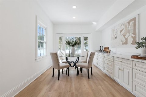 Villa ou maison à vendre à Orlando, Floride: 5 chambres, 416.39 m2 № 2324210 - photo 12