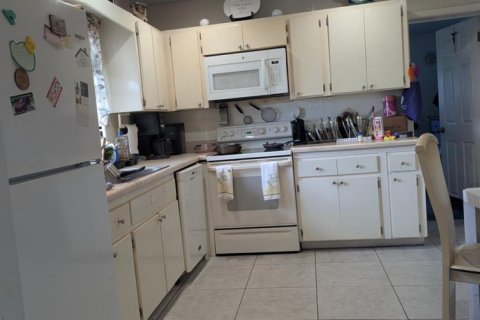 Propiedad comercial en venta en Palm Beach Gardens, Florida, 221.29 m2 № 2420801 - foto 19