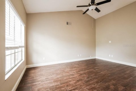 Villa ou maison à louer à Sanford, Floride: 3 chambres, 131.92 m2 № 2100052 - photo 8