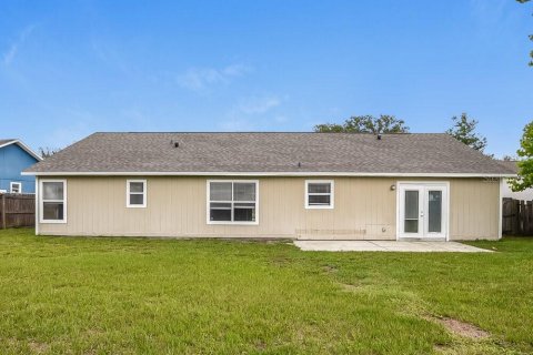 Villa ou maison à louer à Sanford, Floride: 3 chambres, 131.92 m2 № 2100052 - photo 16