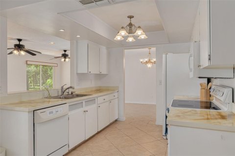 House in Palm Harbor, Florida 2 bedrooms, 163.51 sq.m. № 1662616 - photo 16