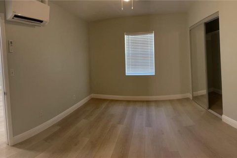 Immobilier commercial à vendre à Saint Petersburg, Floride: 3 chambres, 126.35 m2 № 2107096 - photo 22