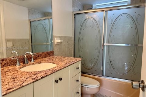 Condominio en venta en Aventura, Florida, 1 dormitorio, 71.35 m2 № 2030792 - foto 29