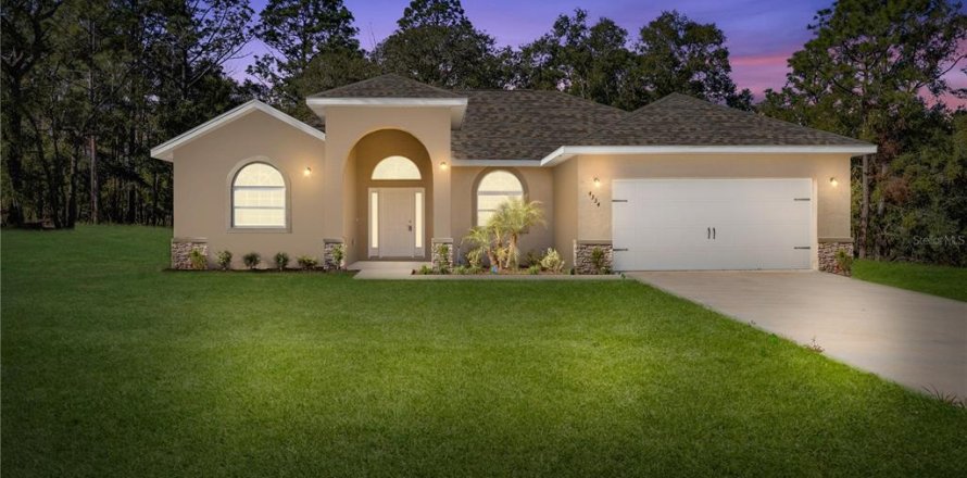 Casa en Beverly Hills, Florida 4 dormitorios, 195.09 m2 № 1530031