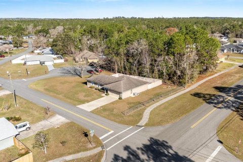 Casa en venta en Ocala, Florida, 3 dormitorios, 159.33 m2 № 1430306 - foto 4