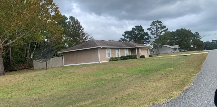 Casa en Ocala, Florida 3 dormitorios, 159.33 m2 № 1430306