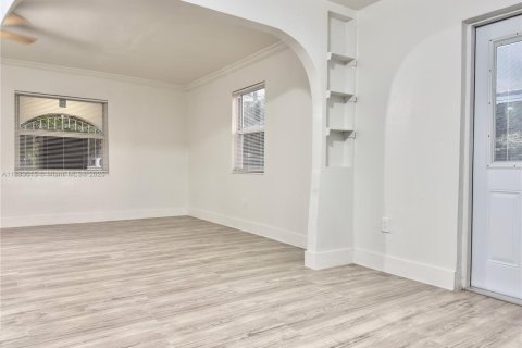 Appartement à louer à Miami, Floride: 2 chambres, 257.34 m2 № 1929558 - photo 27