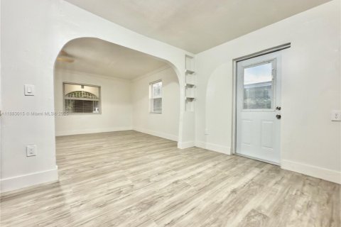 Appartement à louer à Miami, Floride: 2 chambres, 257.34 m2 № 1929558 - photo 26