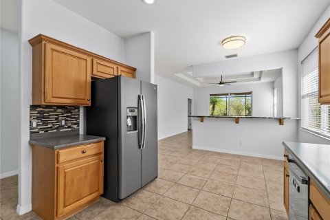 House in Venice, Florida 4 bedrooms, 205.04 sq.m. № 2091624 - photo 22