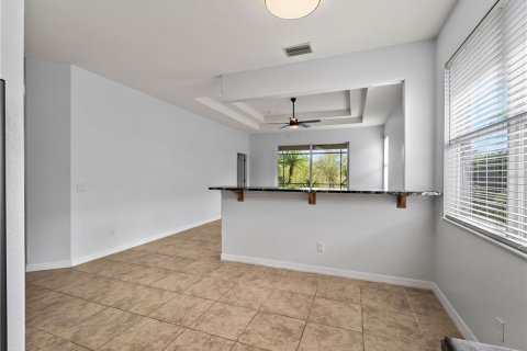 House in Venice, Florida 4 bedrooms, 205.04 sq.m. № 2091624 - photo 23