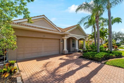 House in Venice, Florida 4 bedrooms, 205.04 sq.m. № 2091624 - photo 5